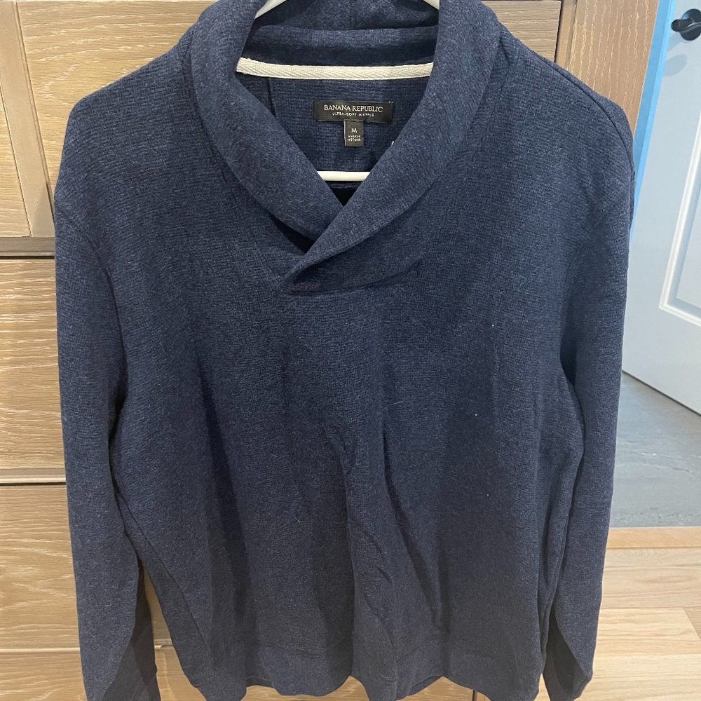 BANANA REPUBLIC Men's Shawl Neck Blue Ultra Soft Waffle Sweater - Blue Medium